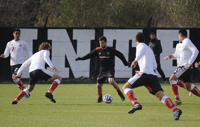 Unión perdió 2 a 1 con Newells en un amistoso en Rosario