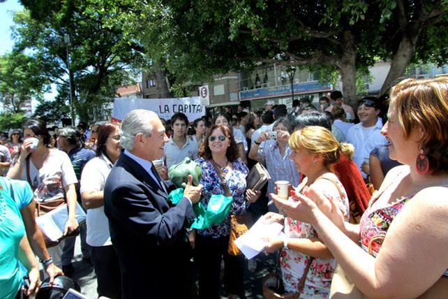 En su último día de gestión, Barletta se despidió de sus funcionarios y de su personal