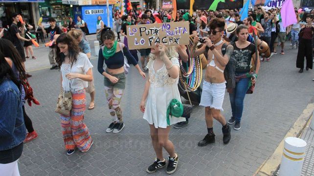 Se realizó en Paraná la primera Marcha del Orgullo Disidente