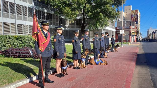Paraná: honraron a Manuel Belgrano en Plaza Mansilla
