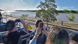 El Bus Turístico de Paraná tendrá una salida especial por el Día de la Ciudad