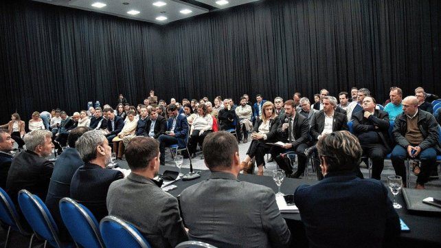 Los intendentes que respaldaron a Rogelio Frigerio