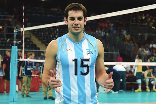 Luciano De Cecco, solidario en Santa Fe