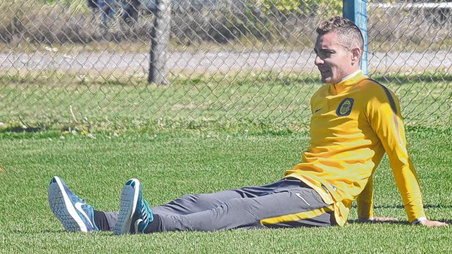 Marco Ruben. Le volvió a molestar el isquiotibial. Está con un pie afuera.