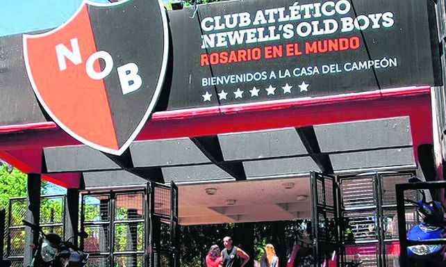 La amenza de un nuevo conflicto con los trabajadores ensombrece el horizonte de Newells.&nbsp;