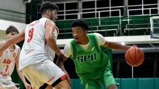 Sportsmen Unidos es uno de los tres punteros que tiene la Superliga de básquet de la Rosarina.