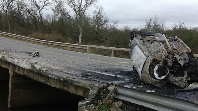 Impresionante accidente en la ruta 6 en Esperanza