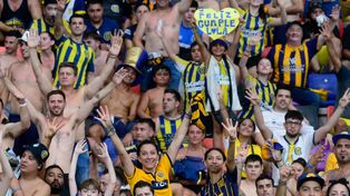 Los hinchas que concurrieron a la final padecieron no sólo las altas temperaturas sino la represión policial.