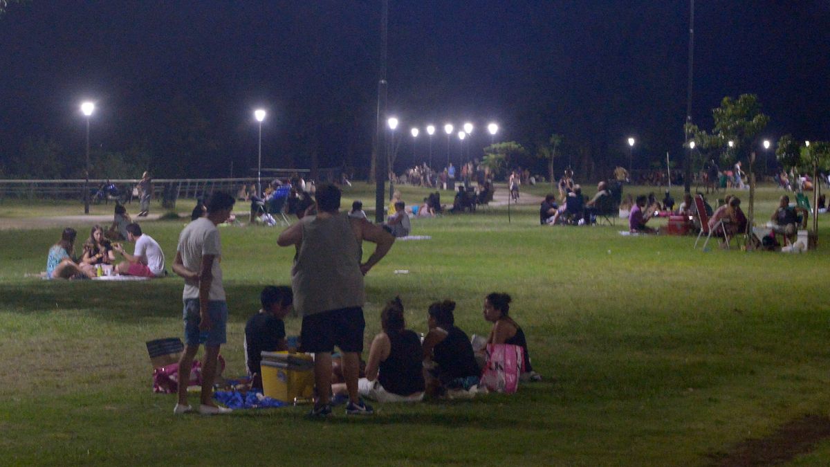 Los Pibes que Paran en la Plaza a Tomar Sustancia se Mueren Más