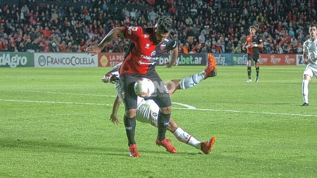 El minuto a minuto del duelo entre Colón e Independiente