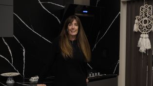 La arquitecta Mariela Galli, está al frente de Área Viva, estudio que transforma los espacios de forma integral.