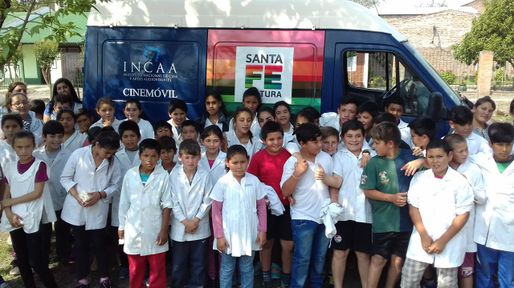 El Cine Móvil se presentará durante enero en Recreo, San José del Rincón, Maciel y Susana