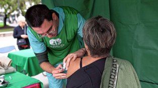 Vacunación: dónde recibir las dosis contra la gripe y la neumonía esta semana