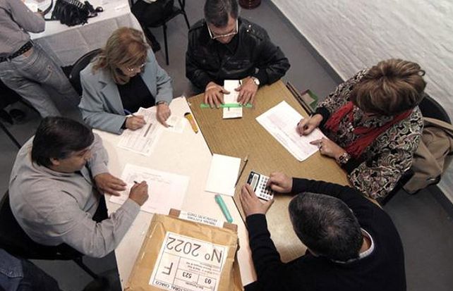 Escrutinio definitivo: Unidos para Cambiar Santa Fe sumó 980.567 votos, la cifra más alta desde la implementación de las Paso