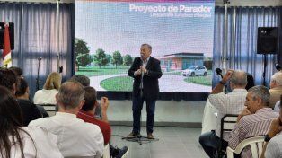 San Cristóbal: se presentó el Proyecto Integral de Laguna La Verde, se entregaron FANI y se anunció la construcción de nuevas aulas