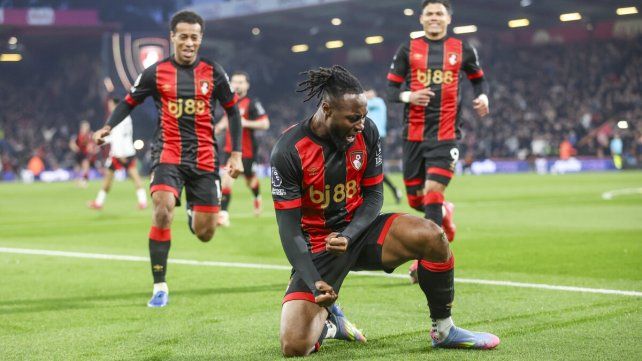 Bournemouth le ganó a Fulham y quedó como escolta en la Premier League