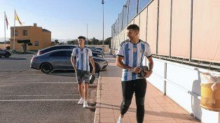 Rulli y Foyth lucieron la camiseta argentina en Villarreal