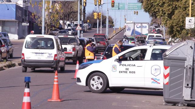 Controles policiales en Paraná