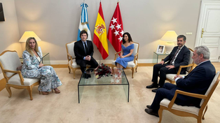 El jefe del Estado y su hermana Karina Milei, secretaria General de la Presidencia, se reunieron con la titular de la Comunidad de Madrid.