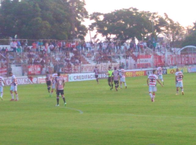 El Decano empató con Chacarita y ahora tiene que ganar en Tucumán