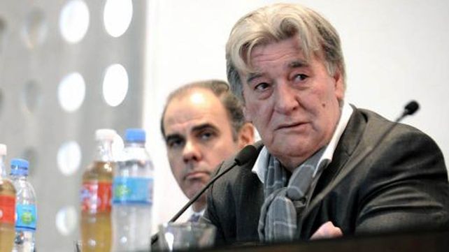 Internaron de urgencia a Armando Pérez