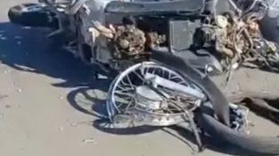 Una de las motos que protagonizó el mortal accidente.
