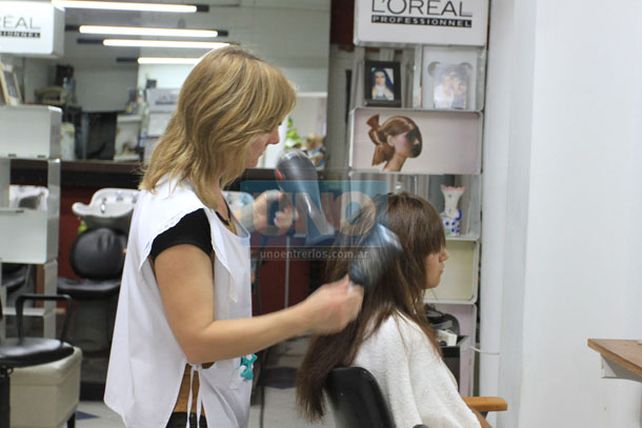 Tendencias de la temporada otoño-invierno de cabello y maquillaje