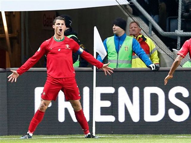 De la mano de Ronaldo, Portugal clasificó al Mundial