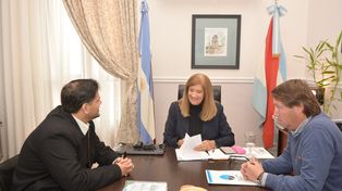 Feliciano se incorpora a los municipios que otorgan la licencia nacional de conducir.