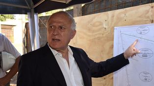 Lifschitz: “En un año y medio esperamos inaugurar la totalidad del desagüe Larrea”