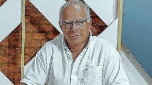 Roberto Urretavizcaya se accidentó con su moto en un camino rural bonaerense y está en grave estado.