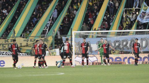 La peor versión de Newells para una nueva derrota afuera del Coloso