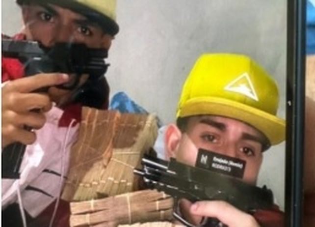 Dos de los miembros de la banda narco de Villa Gobernador Gálvez imputada esta semana.&nbsp;
