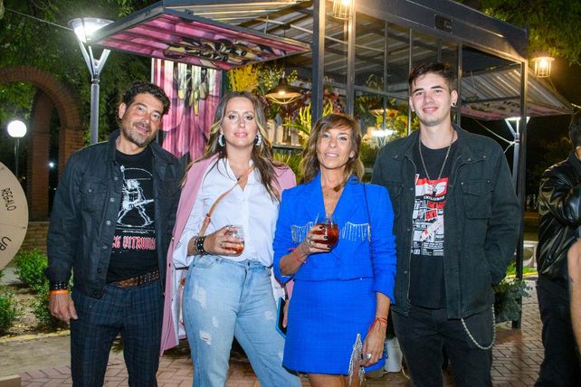 Alfredo Bozzi, Guillermina Álvarez, Mariana y Franco Bozzi
