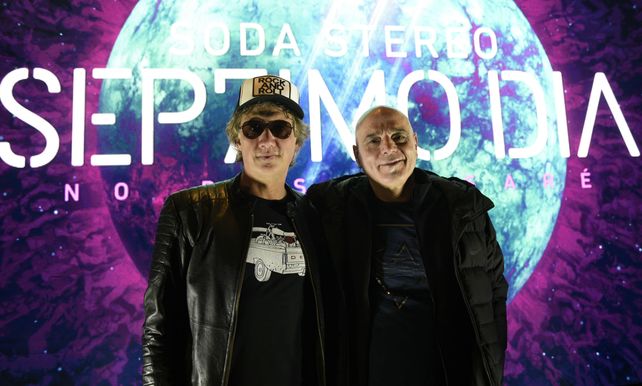 Los integrantes de Soda Stereo presentaron en Rosario el show Sép7imo Día.