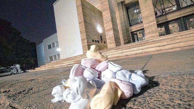 Los escarpines de Scarpin: una peculiar campaña que se vio en distintos puntos de la provincia.