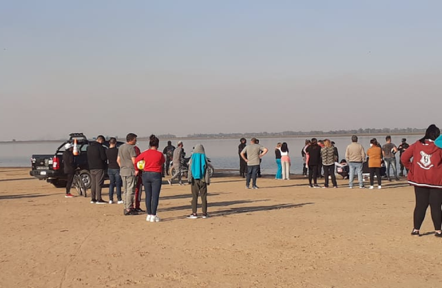 Hace un mes que veníamos advirtiendo que iba a pasar, dijo un guardavidas con 30 años de experiencia