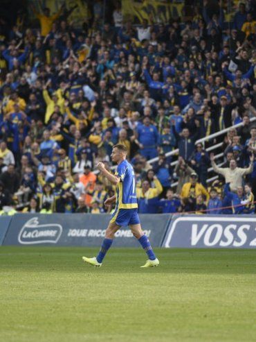 Marco Ruben fue titular, le anularon un gol y es gran candidato a jugar el clásico