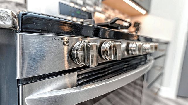 Cómo aprovechar las mejores promociones en deshumedecedores, cocinas y refrigeradoras