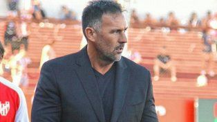 Diego Dabove renunció como técnico de Instituto