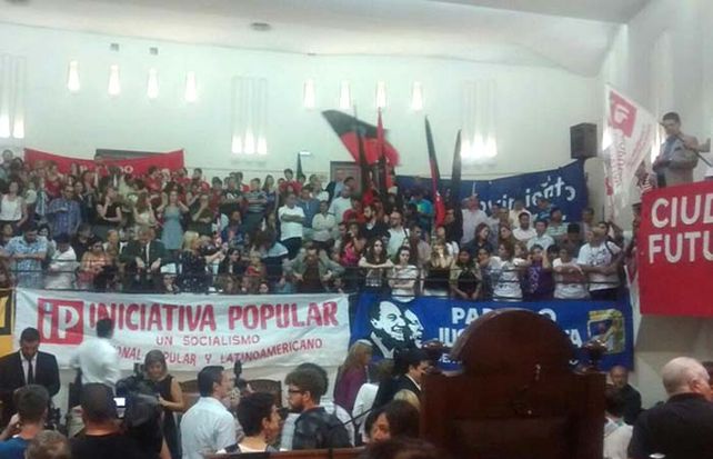 El Concejo Municipal se apresta a vivir una intensa jornada. (Foto Twitter)