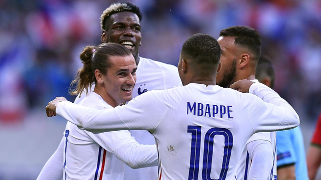 Francia y España golearon en su preparación para la Eurocopa