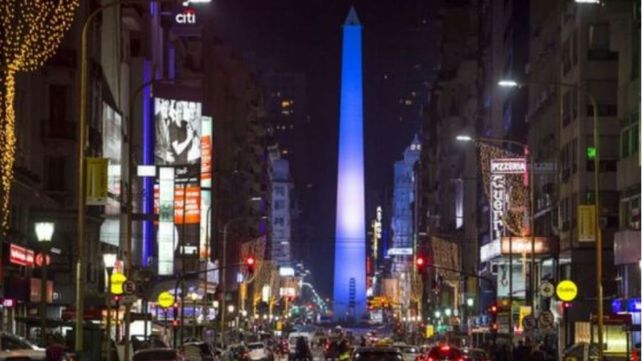 El obelisco se verá de celeste y blanco para conmemorar el paso a la inmortalidad del Héroe Gaucho.