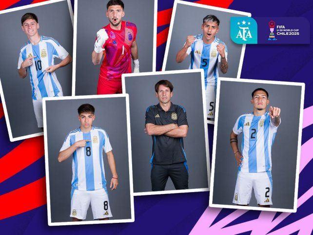 El DT de Argentina Diego Placente y algunos jugadores