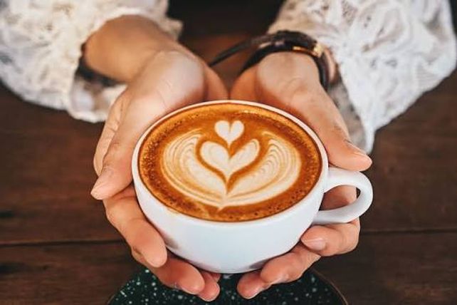 ¿Cuántas tasas al día son&nbsp; recomendables? ¿Hay que tomarlo solo o con leche?&nbsp;