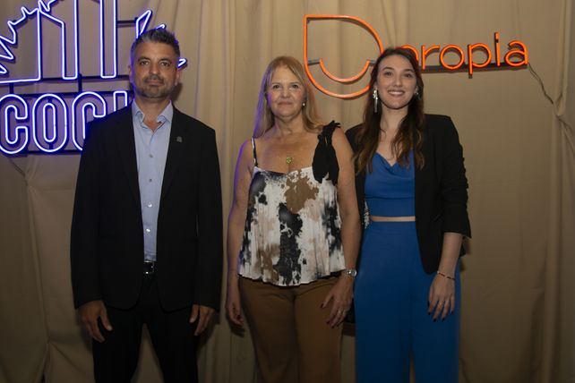Diego Ferreyra, Cristina Peracchia y Laura Villaseca
