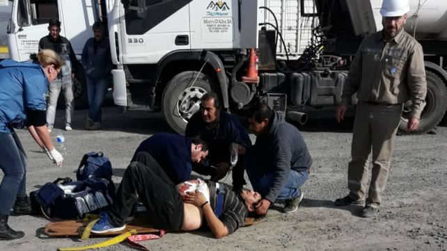 Un camionero apuñaló a otro porque intentó colarse y lo grabaron