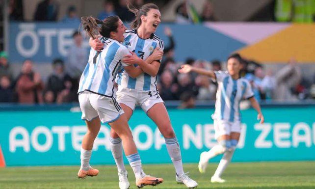 Gran remontada de Argentina para empatar ante Sudáfrica