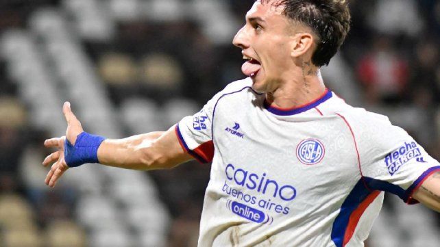 San Lorenzo aguantó y festejó con gol de Auzmendi.