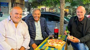 Carlos Comi, Miguel Russo y Pablo Galassi, uno de los amigos del entrenador canalla.